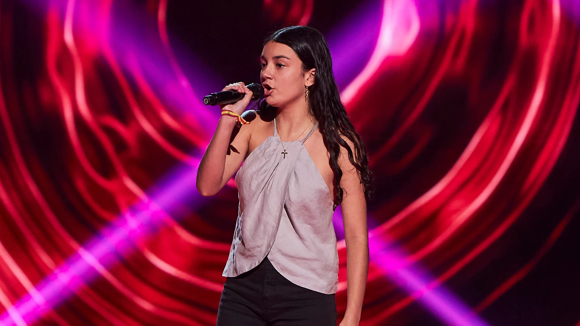 Ainara se gana un pleno con ‘La llorona’ que provoca la mayor competición entre los coaches 