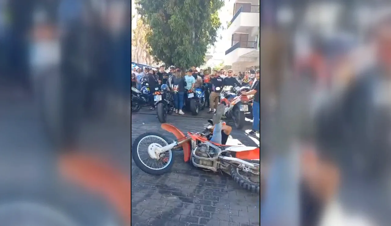 Accidente con un guardia civil en la UCI en Cádiz