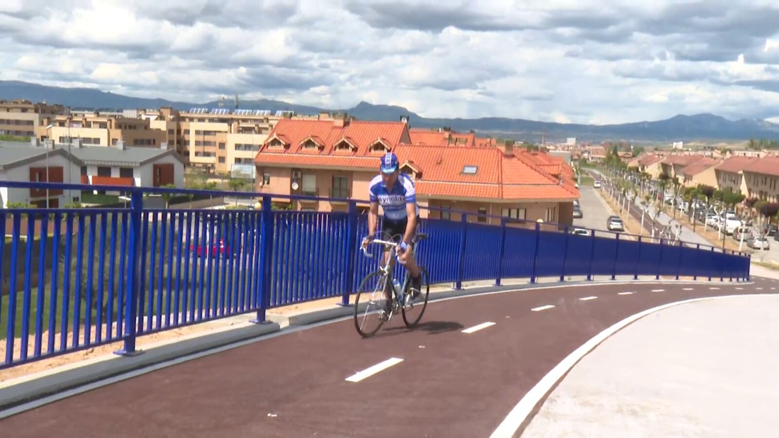 Rampas dignas del Tour de Francia en el carril bici de la localidad riojana de Lardero