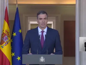 Comparecencia de Pedro Sánchez para anunciar su decisión de seguir como presidente