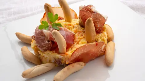 Una receta sencilla, sabrosa y rápida de Joseba Arguiñano: ensaladilla ibérica Una receta sencilla, sabrosa y rápida de Joseba Arguiñano: ensaladilla ibérica