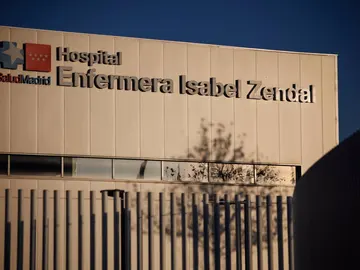 Abre sus puertas el Centro Especializado de Atención Diurna para la ELA en el Zendal con sus primeros pacientes Abre sus puertas el Centro Especializado de Atención Diurna para la ELA en el Zendal con sus primeros pacientes