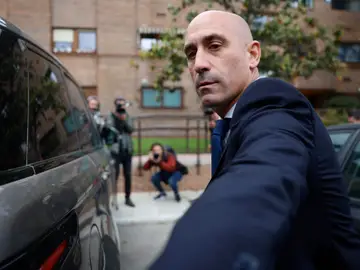 Rubiales acude a declarar ante la jueza Rubiales acude a declarar ante la jueza