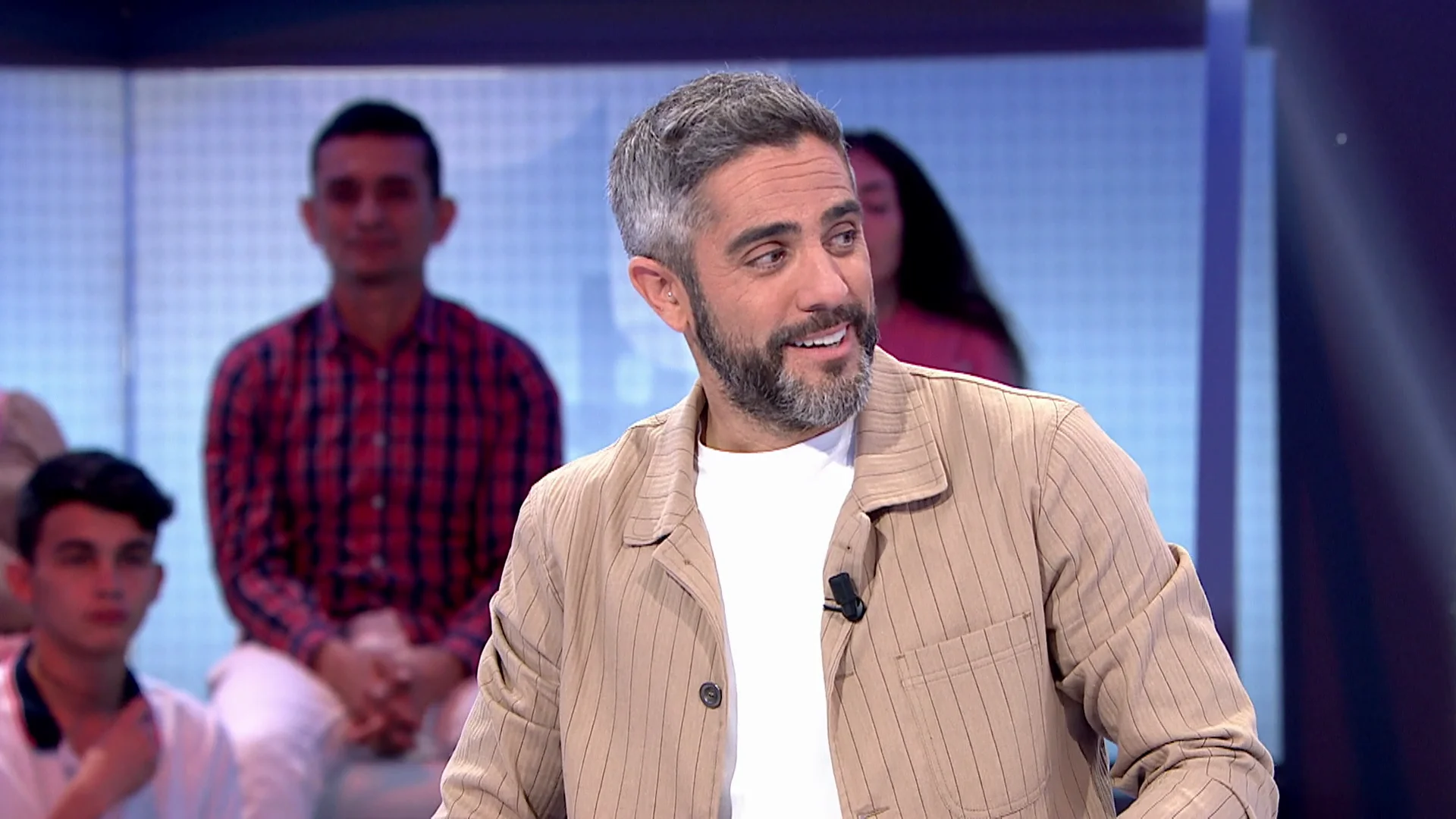 &iquest;Nuevo presentador de Pasapalabra? Chema Mart&iacute;nez bromea con quitarle el puesto a Roberto Leal