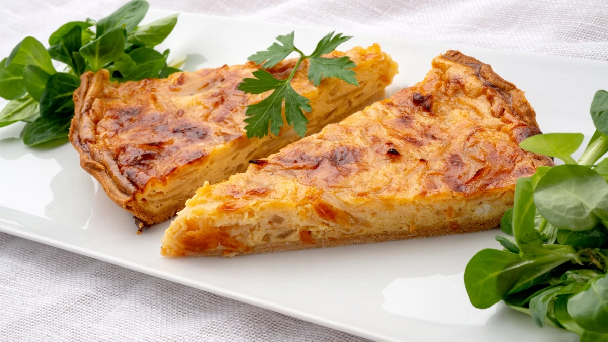 Receta de quiche de queso manchego y cebolla caramelizada, de Arguiñano: "Es muy fácil y siempre sale bien" Receta de quiche de queso manchego y cebolla caramelizada, de Arguiñano: "Es muy fácil y siempre sale bien"