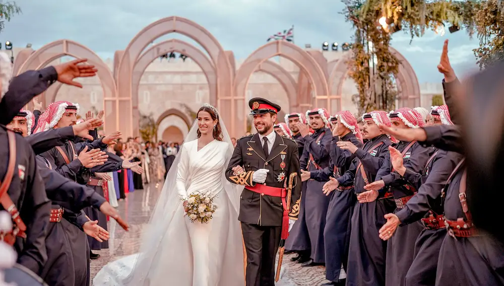 Rajwa Al Hussein en su boda con el príncipe heredero de Jordania