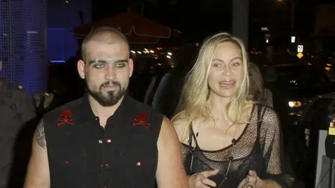 Weston Cage y Christina Fulton Weston Cage y Christina Fulton