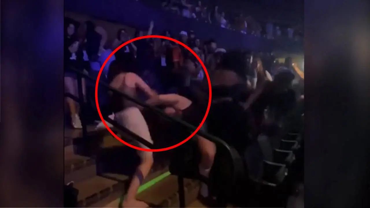 Pelea durante un concierto de Bad Bunny Pelea durante un concierto de Bad Bunny