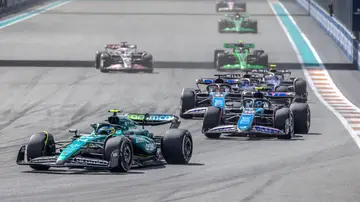 Fernando Alonso y Esteban Ocon luchando por una posición en el GP de Miami