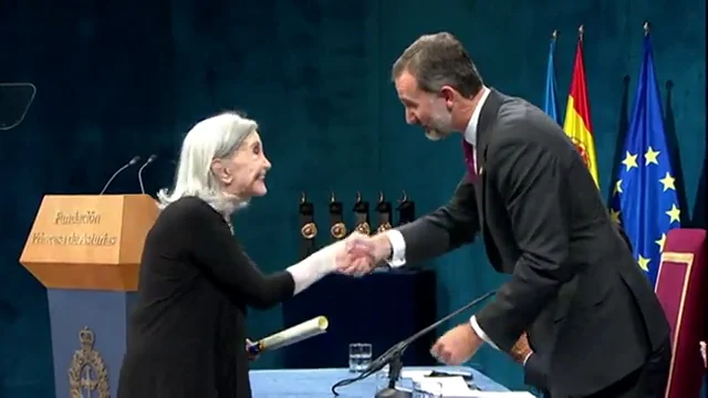 Núria Espert recibe el Premio Princesa de Asturias de las Artes Efemérides de hoy 11 de mayo de 2024: Núria Espert recibe el Premio Princesa de Asturias de las Artes