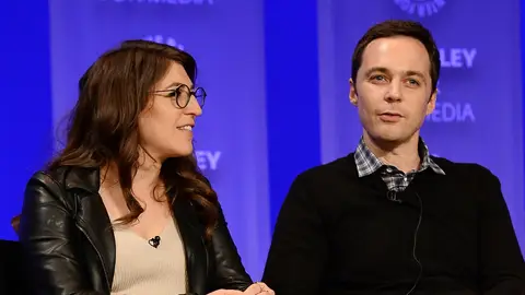 Mayim Bialik y Jim Parsons