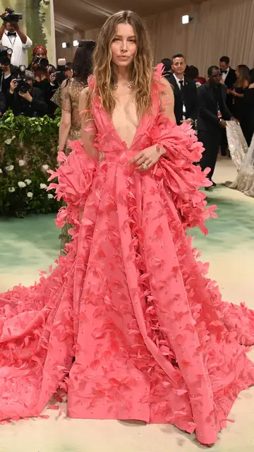 Jessica Biel, de Tamara Ralph Couture. Jessica Biel, de Tamara Ralph Couture.