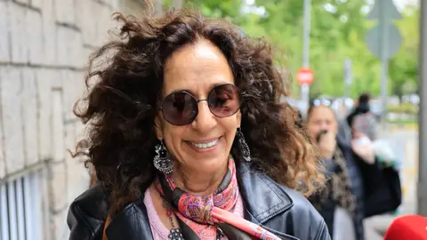 Rosario Flores, en el cumpleaños de su hermana Lolita Rosario Flores, en el cumpleaños de su hermana Lolita