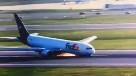 Avión FedEx Avión FedEx