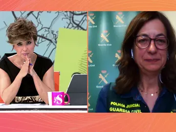 La agente que detuvo a Rosario Porto por el asesinato de Asunta: "Pronto tuvimos claro que era culpable" La agente que detuvo a Rosario Porto por el asesinato de Asunta: "Pronto tuvimos claro que era culpable"