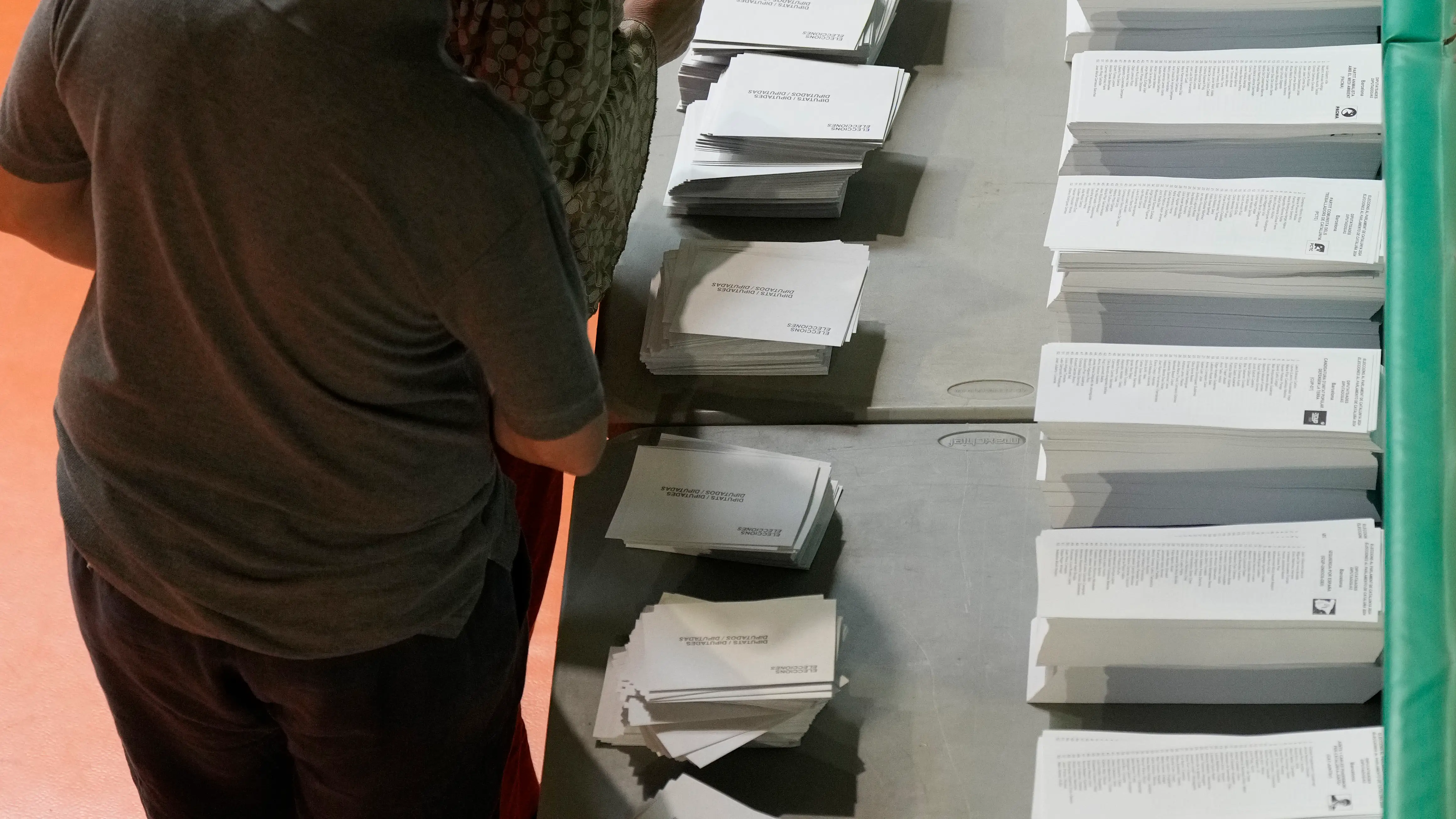 Papeletas de las elecciones Papeletas de las elecciones