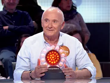 ¿Sabes lo que significa? El gesto de Xavier Deltell que confunde a las nuevas generaciones ¿Sabes lo que significa? El gesto de Xavier Deltell que confunde a las nuevas generaciones