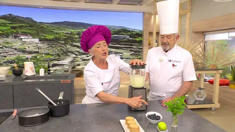 Tritura los ingredientes un poco Tritura los ingredientes un poco