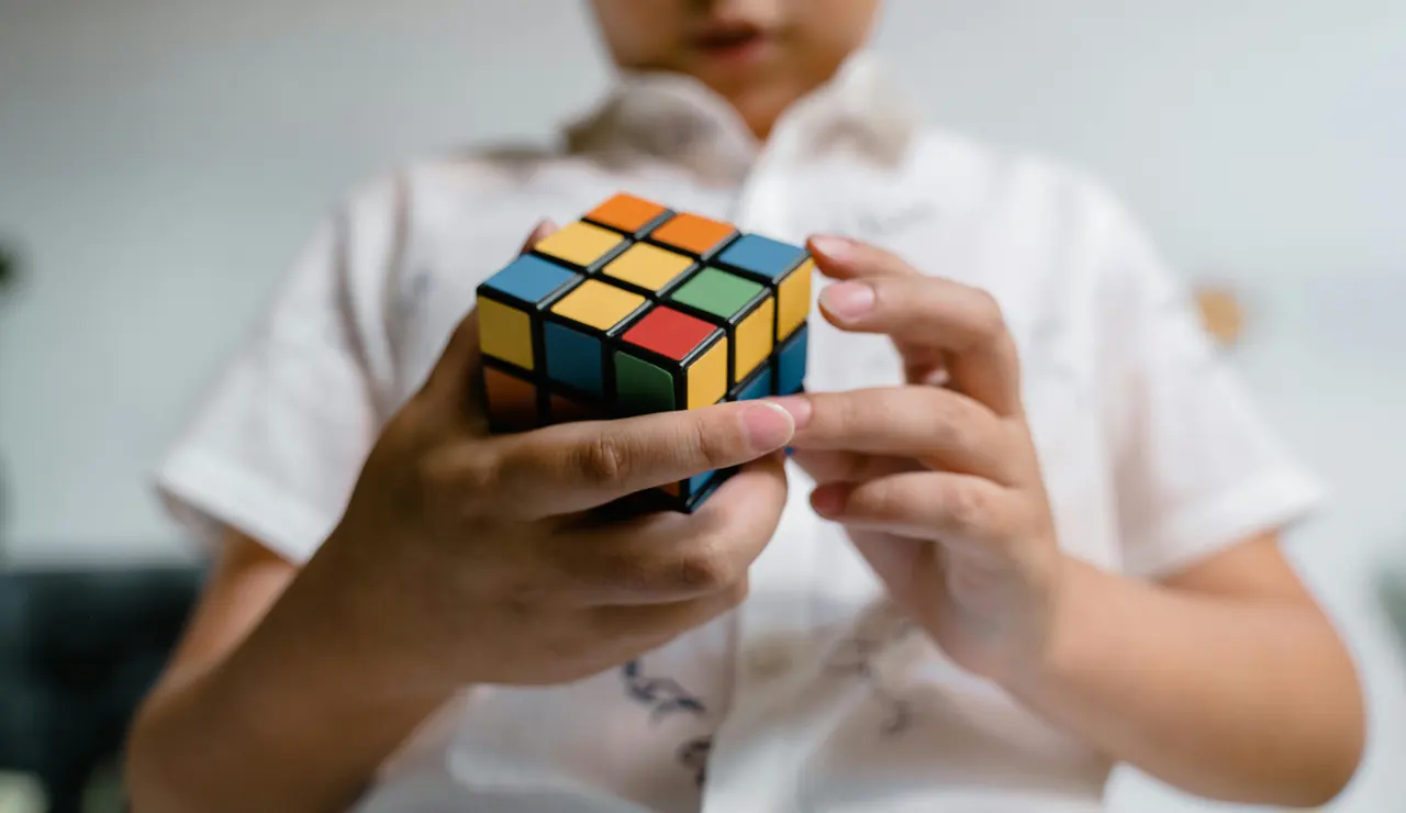 El truco para hacer el cubo de Rubik