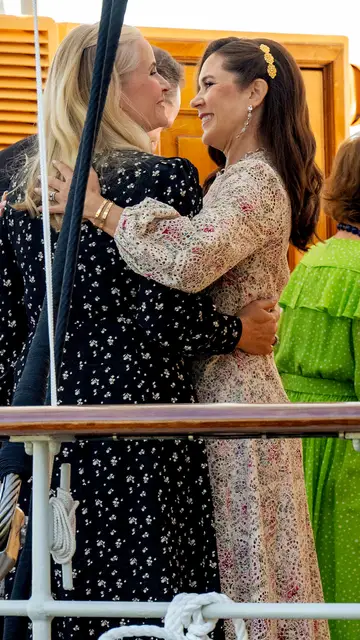 Mette-Marit y Mary de Dinamarca Mette-Marit y Mary de Dinamarca