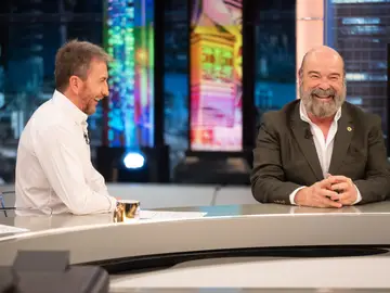 Antonio Resines, sobre su relación con los fans: "Suelo ser condescendiente, pero a veces no lo soy" Antonio Resines, sobre su relación con los fans: "Suelo ser condescendiente, pero a veces no lo soy"