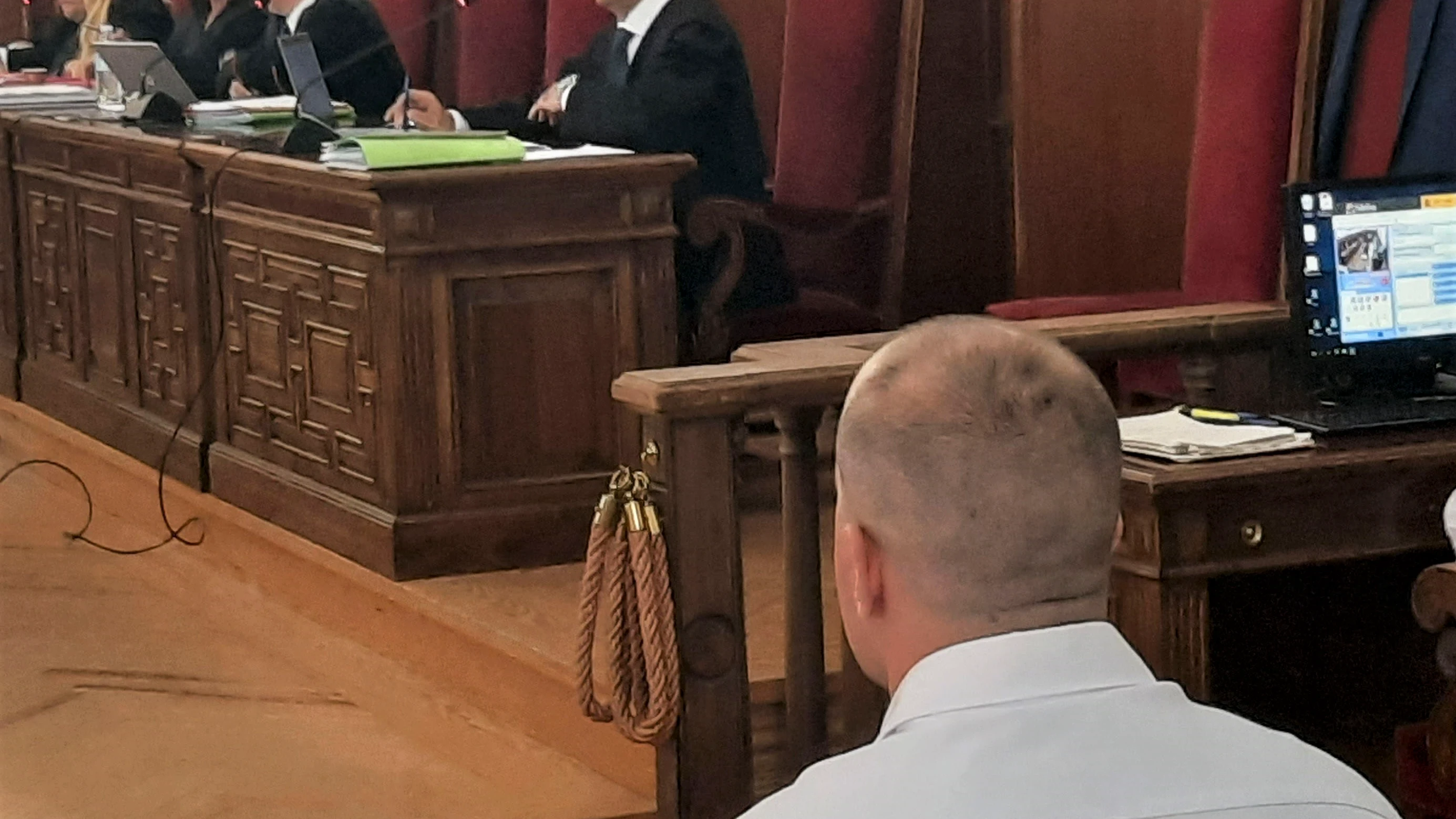 El acusado por la muerte de Manuela Chavero frente al Tribunal de la Audiencia Provincial El acusado por la muerte de Manuela Chavero frente al Tribunal de la Audiencia Provincial