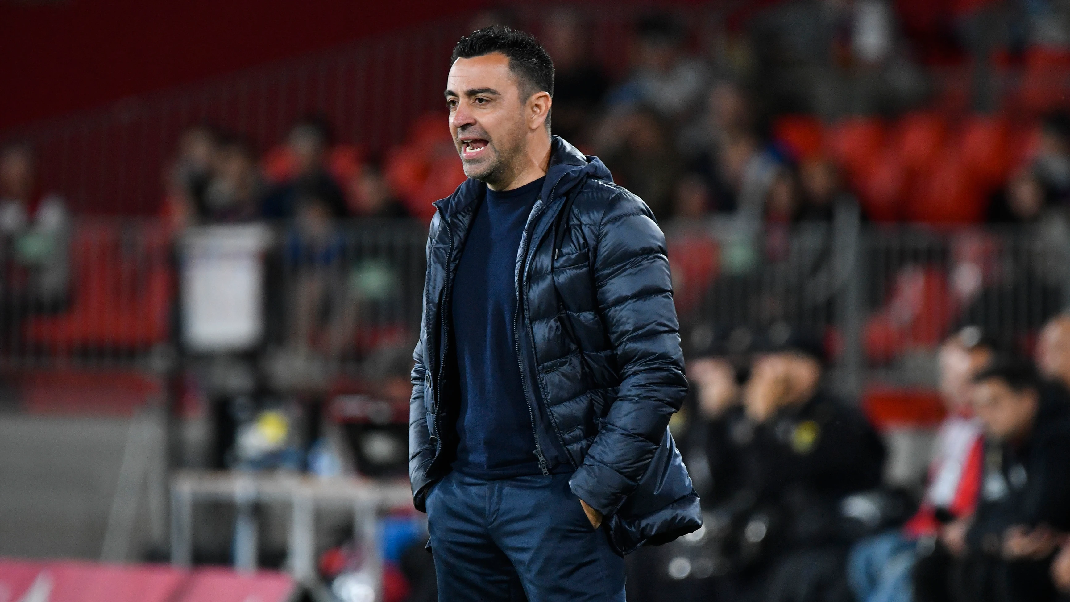 Xavi Hern&aacute;ndez durante el partido entre el Almer&iacute;a y el FC Barcelona (0-2)