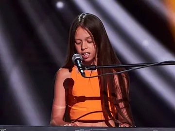 ¡Kira hace historia en La Voz Kids! Canta ‘Havana’ acompañada de su loop station ¡Kira hace historia en La Voz Kids! Canta ‘Havana’ acompañada de su loop station