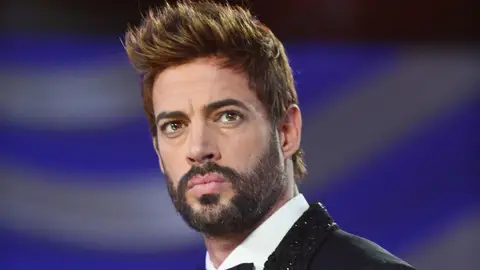 William Levy en los Billboard Latin Music Awards en 2021