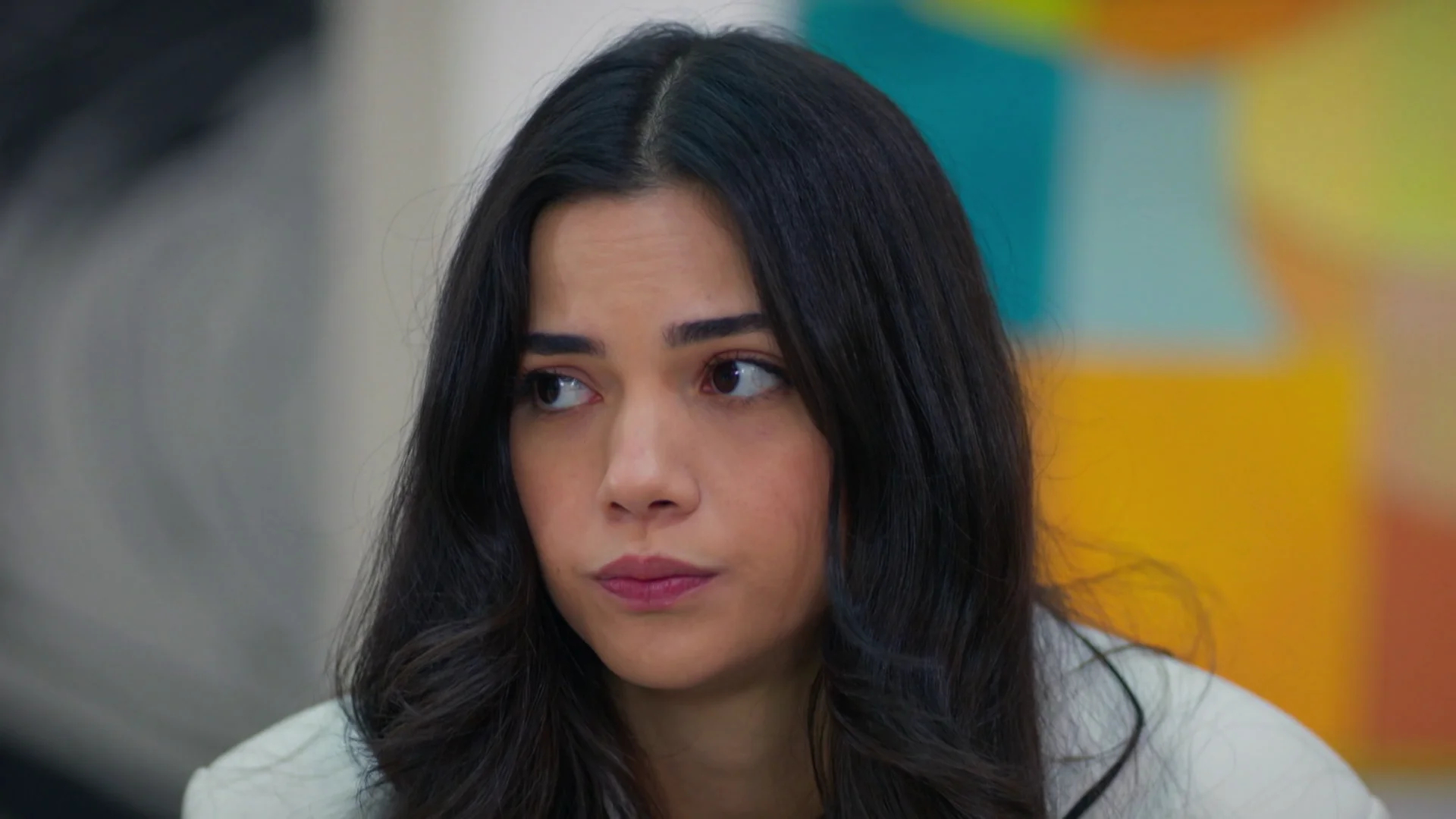 Las dudas empiezan a atormentar a Yasmin: "No sé si me gusta Tolga" Las dudas empiezan a atormentar a Yasmin: "No sé si me gusta Tolga"