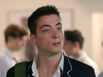 &iexcl;Menuda confusi&oacute;n! Sarp piensa que Lydia est&aacute; enamorado de &eacute;l, pero a ella en realidad le gusta &Ouml;mer