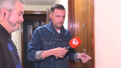 Tratan de rescatar a un perro de su dueña, que ha convertido la vida de sus vecinos en un infierno de basura