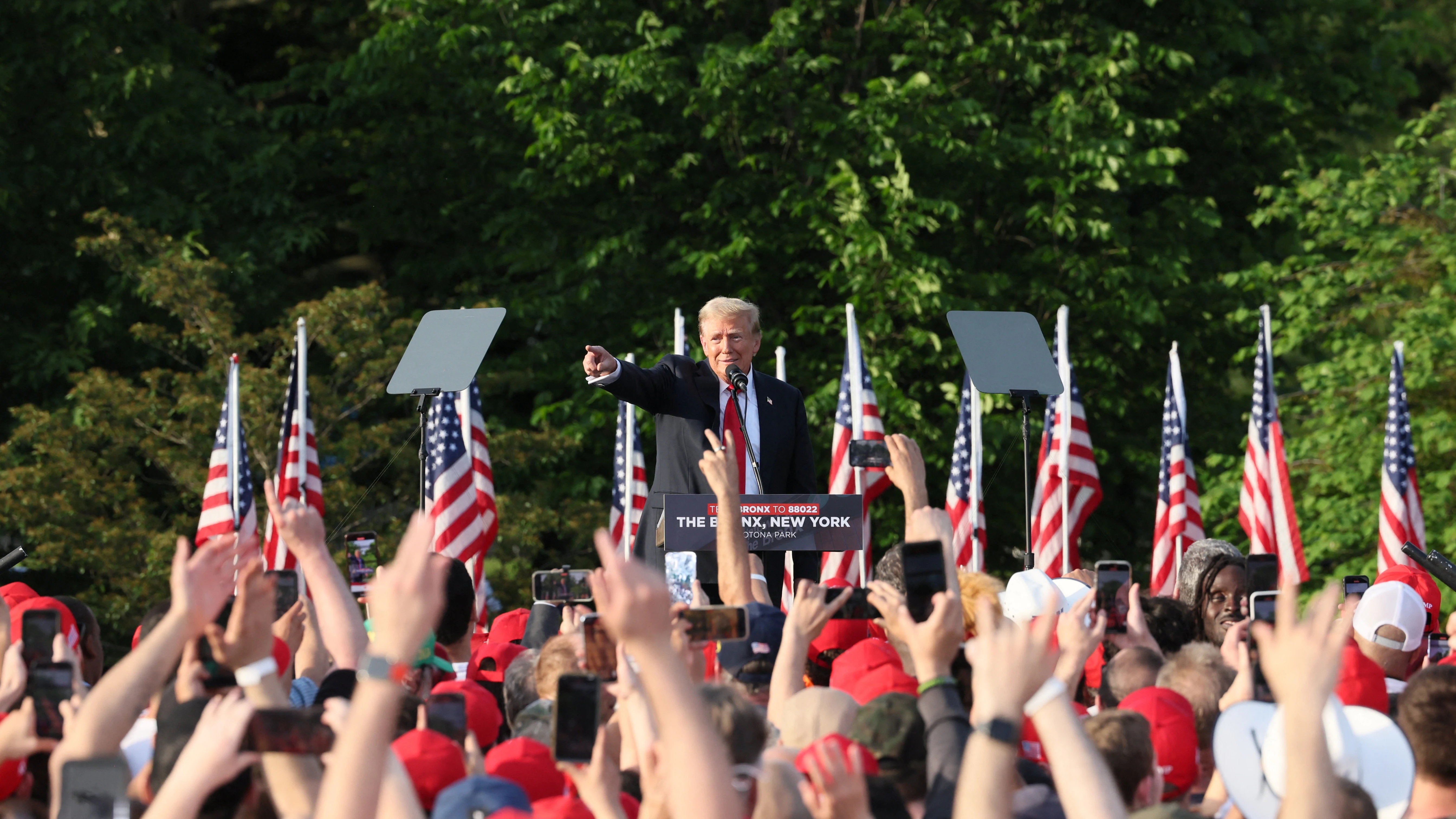Trump durante un mitin en el Bronx. Donald Trump, durante el mitin en Crotona Park, el Bronx, Nueva York