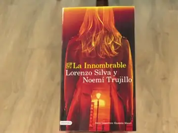Charlamos con Lorenzo Silva y Noemí Trujillo sobre su nueva novela, "La Innombrable" Charlamos con Lorenzo Silva y Noemí Trujillo sobre su nueva novela, "La Innombrable"