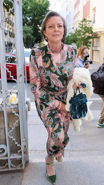 Matilde Solís entrando en la iglesia en Madrid Matilde Solís entrando en la iglesia en Madrid