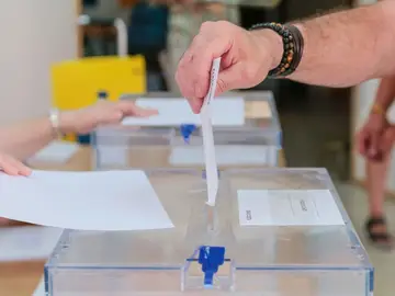 Urna electoral Urna electoral
