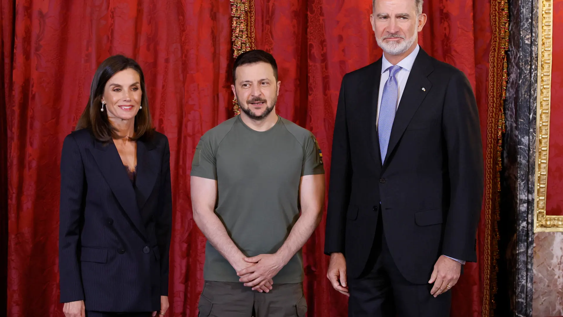Los Reyes de España junto a Zelenski Los Reyes de España junto a Zelenski