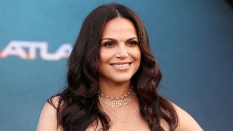 Lana Parrilla en la premiere de Atlas