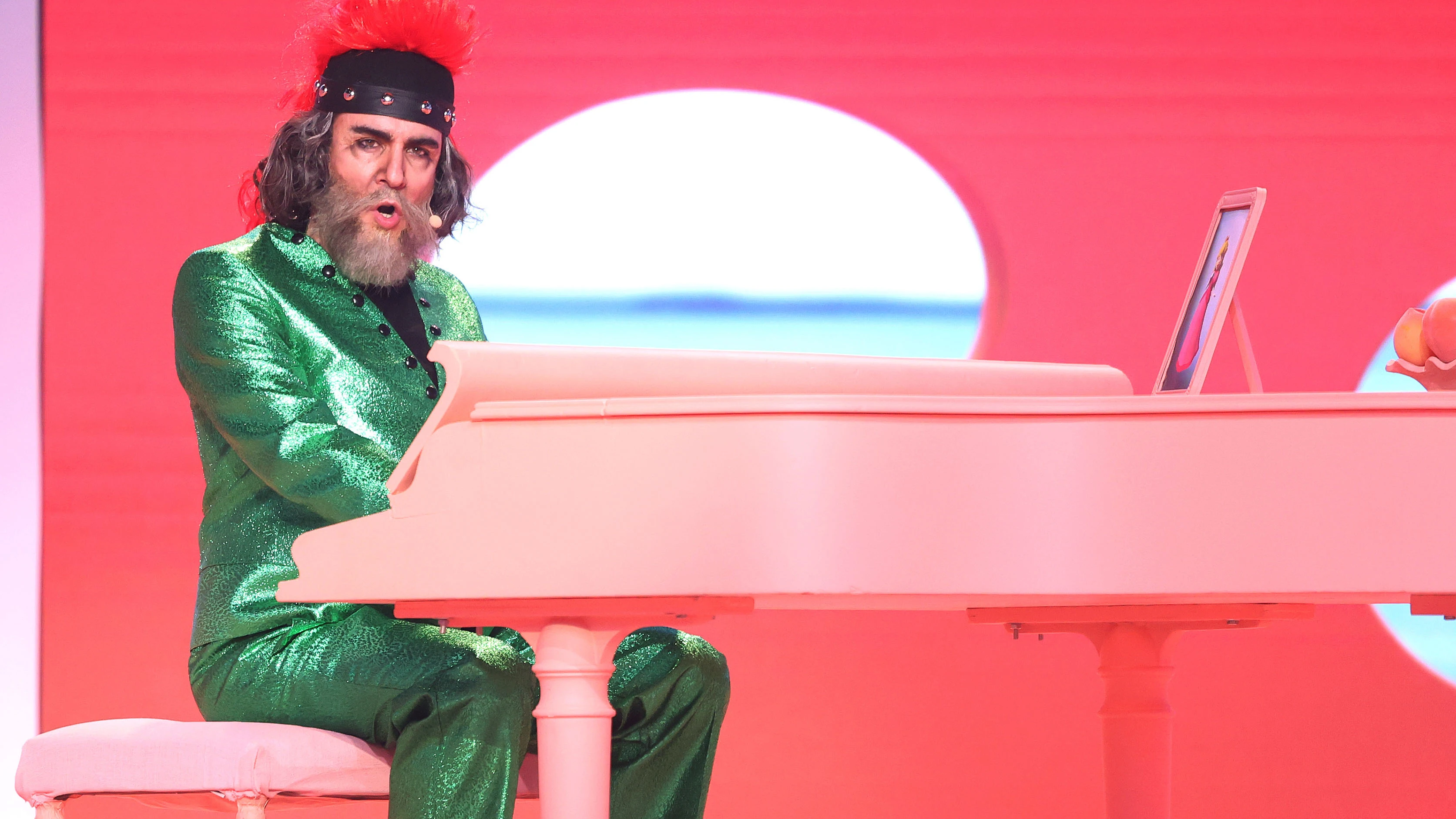 Juanra Bonet se declara a Lolita como Jack Black cantando ‘Peaches’