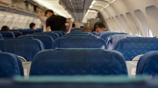 Imagen del interior de un avi&oacute;n