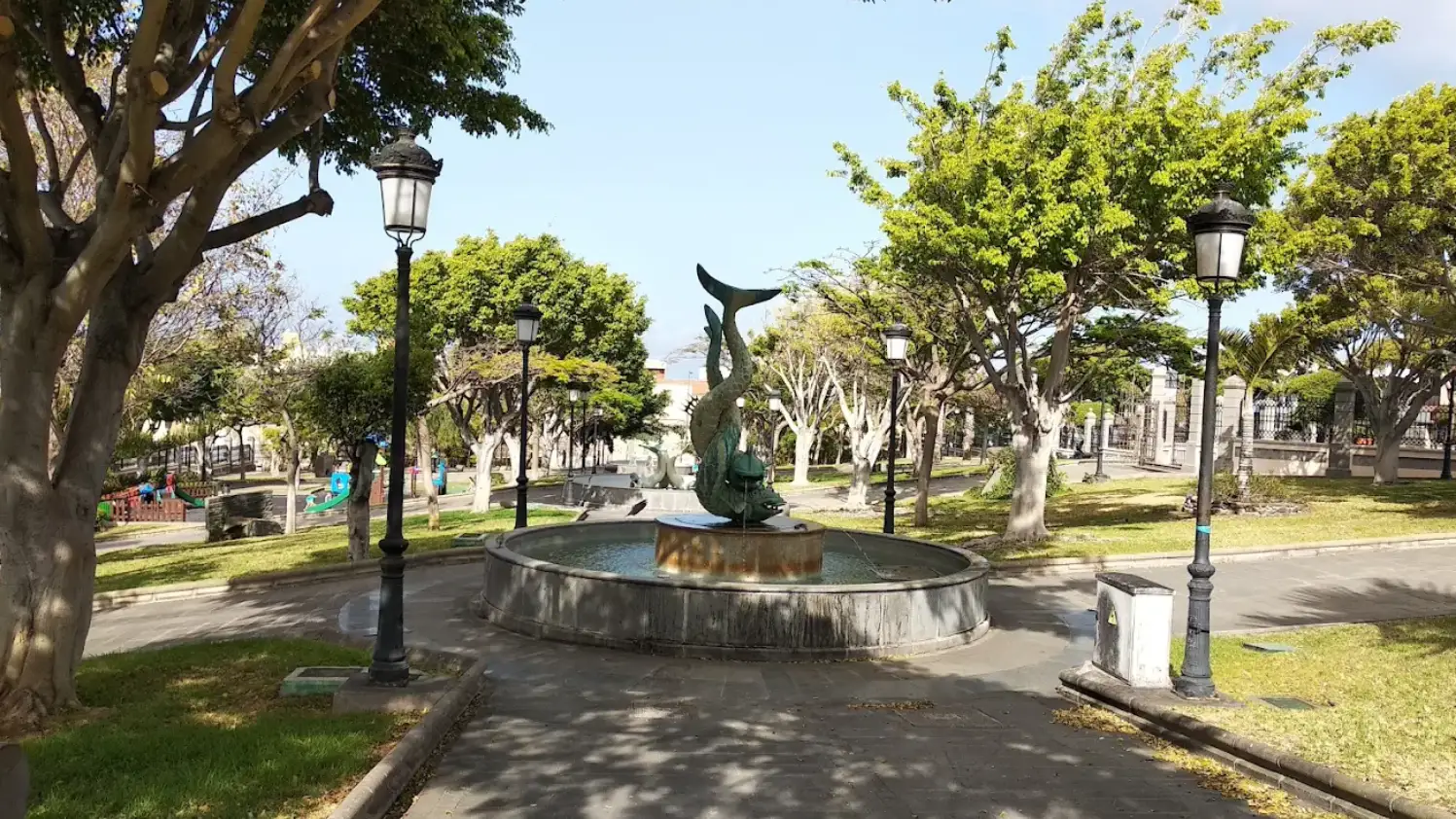 Parque Arnao, Telde (Gran Canaria) Parque Arnao, Telde (Gran Canaria)