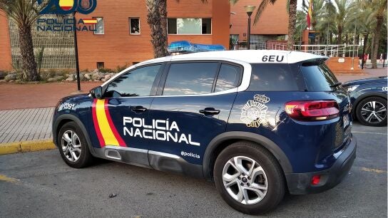 Polic&iacute;a Nacional en Elche