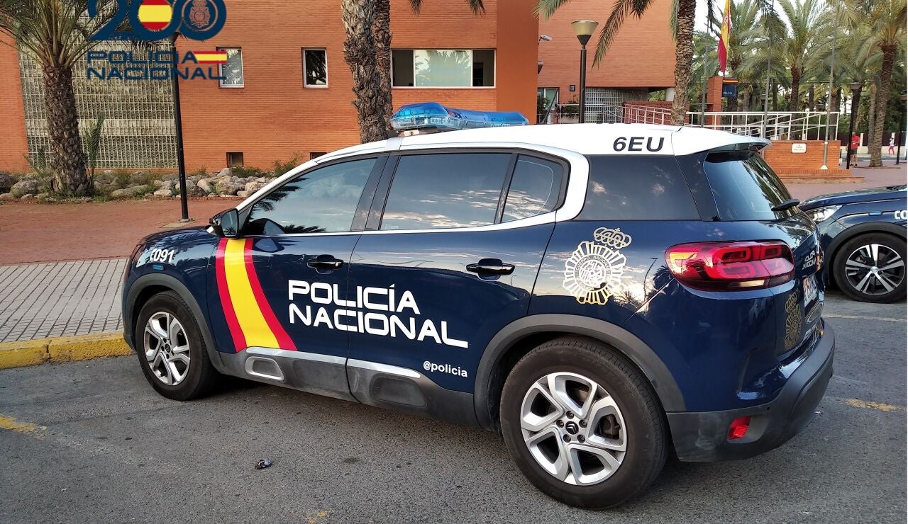 Polic&iacute;a Nacional en Elche
