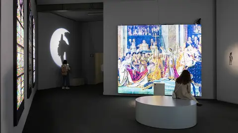 Una exposición interactiva nos hace viajar a lo largo de los ocho siglos de la apasionante historia de la Catedral de Nôtre Dame de París Una exposición interactiva nos hace viajar a lo largo de los ocho siglos de la apasionante historia de la Catedral de Nôtre Dame de París