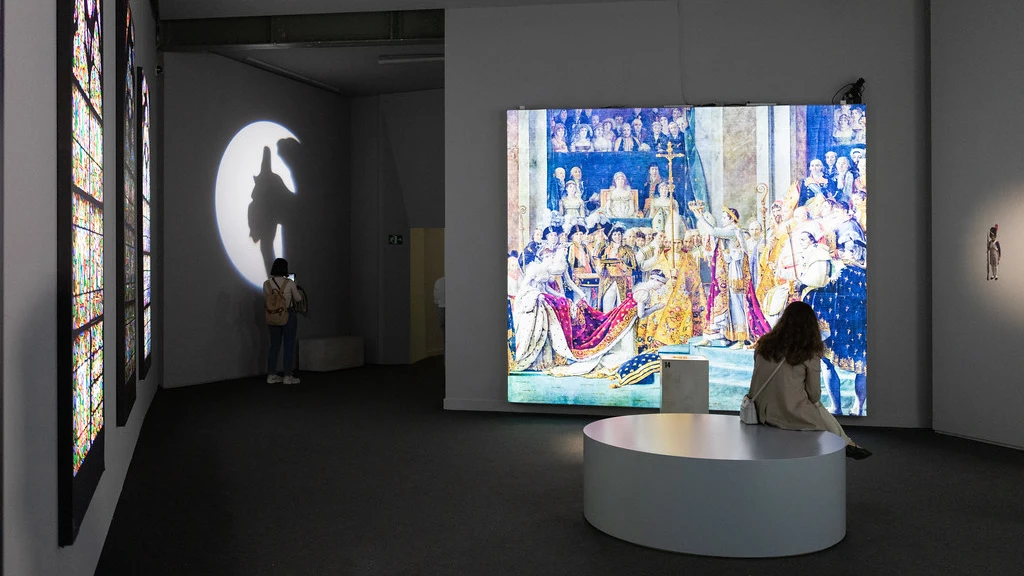Una exposición interactiva nos hace viajar a lo largo de los ocho siglos de la apasionante historia de la Catedral de Nôtre Dame de París Una exposición interactiva nos hace viajar a lo largo de los ocho siglos de la apasionante historia de la Catedral de Nôtre Dame de París