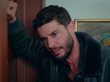 &Ccedil;ağatay, borracho y desesperado, exige a Yildiz que vuelva a casa: &ldquo;Te necesito, amor de mi vida&rdquo;