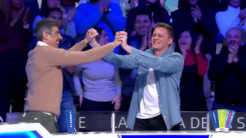 ¡Pleno y al bote! La fantástica jugada que ha llevado a Javi a la final ¡Pleno y al bote! La fantástica jugada que ha llevado a Javi a la final