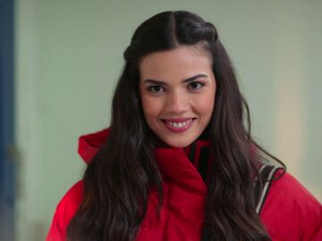 Esta noche en Hermanos: Yasmin da un paso m&aacute;s con Tolga, &iquest;se atrever&aacute; a confesarle lo que realmente siente por &eacute;l? 