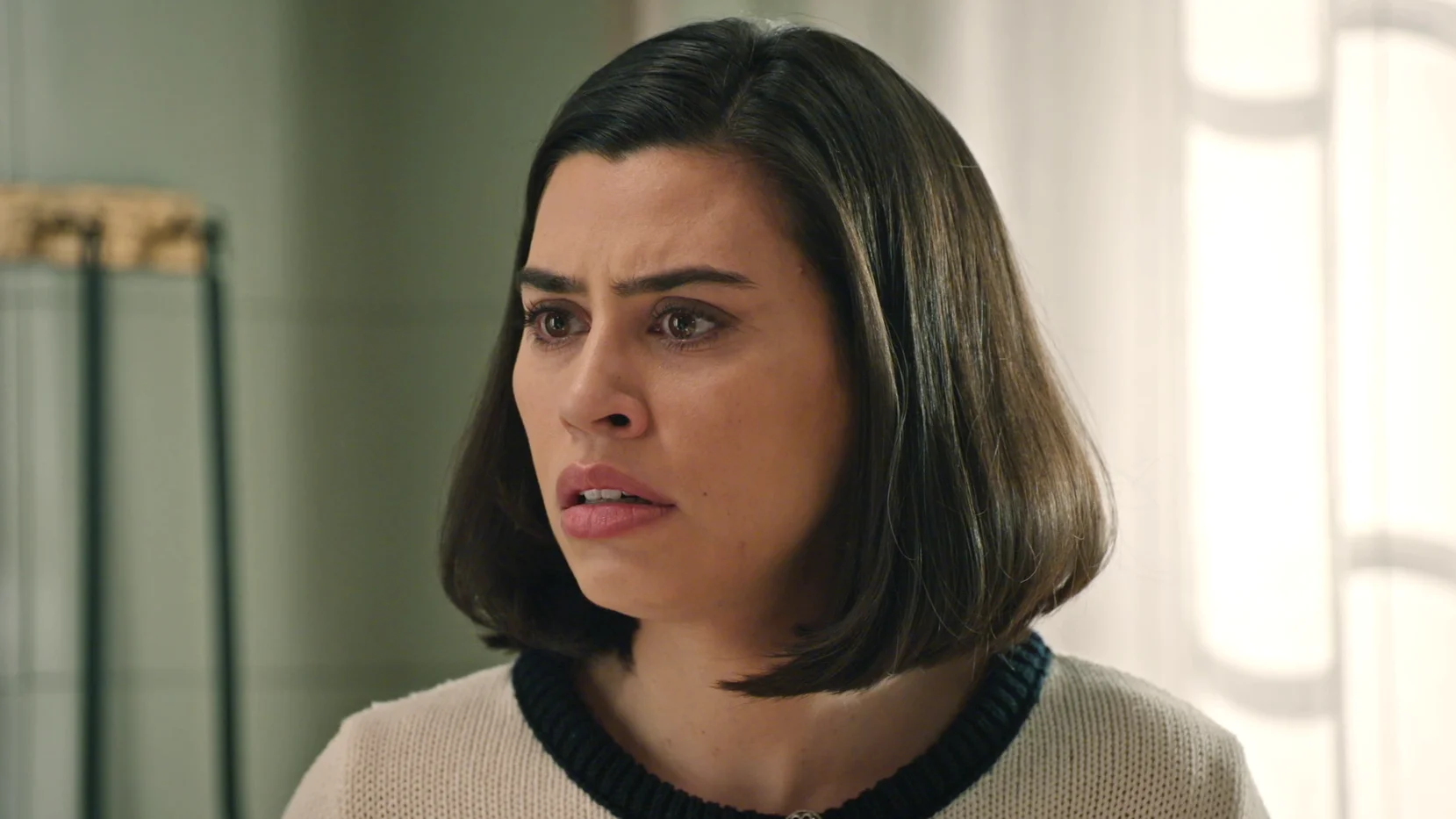 Gema advierte a María: ¡Su marido estuvo anoche haciendo manitas con Begoña! Gema advierte a María: ¡Su marido estuvo anoche haciendo manitas con Begoña!