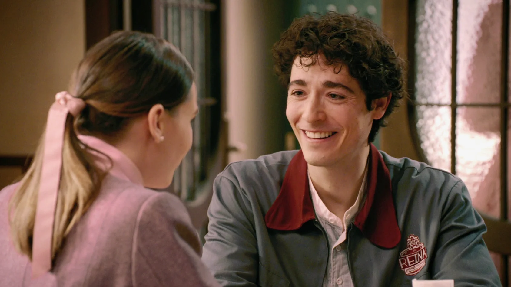 Claudia sigue los consejos de Fina y… ¡acepta la propuesta de matrimonio de Mateo! Claudia sigue los consejos de Fina y… ¡acepta la propuesta de matrimonio de Mateo!